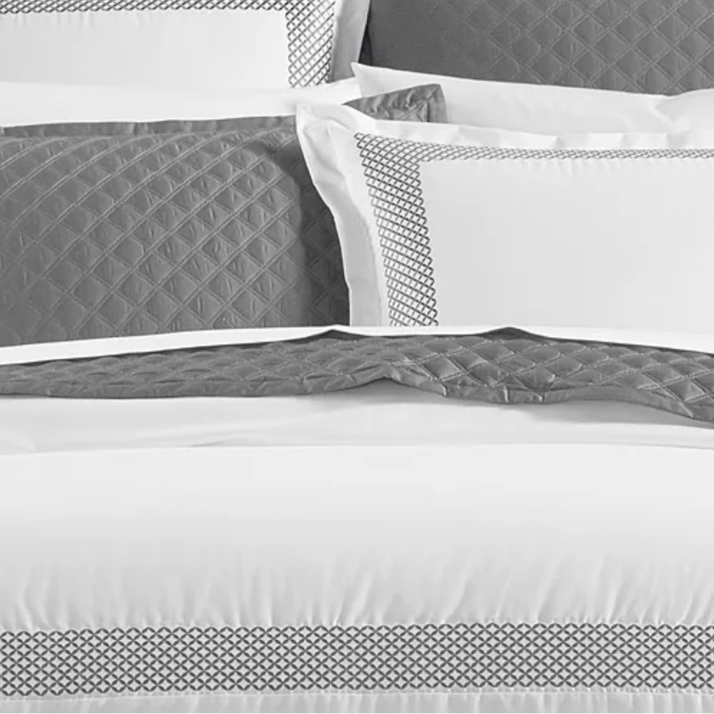 Hudson Park Collection 500TC Embroidered Geo Duvet Cover, Twin NEW w/Tag - Picture 6 of 6